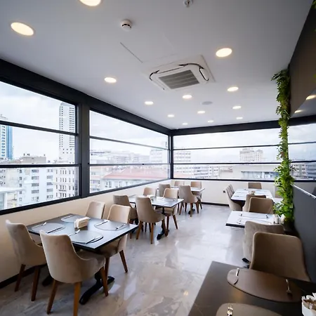 Alion Hotel 3*