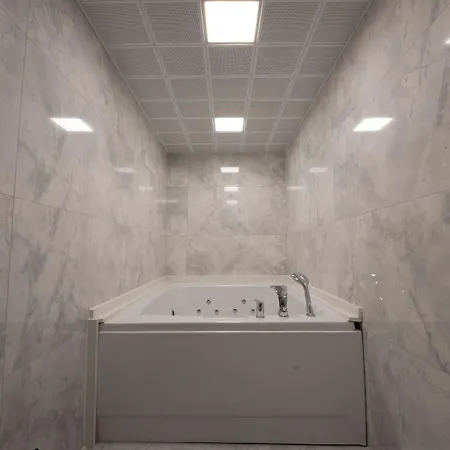 Alion Hotel